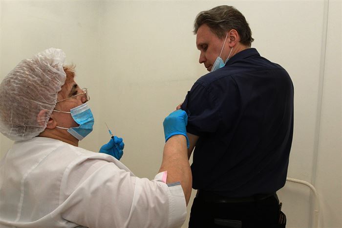 Вакцинацию проходят многие.