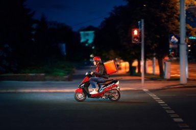 «Сбер» запустил в Беларуси сервис доставки продуктов 