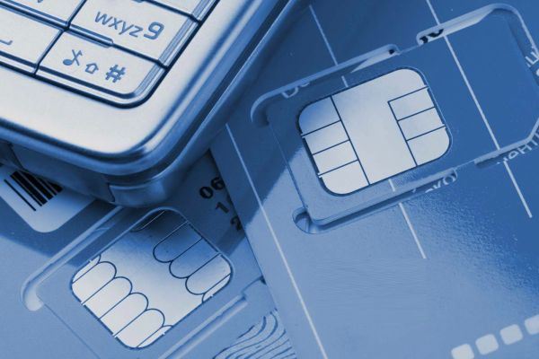 Как снять деньги с мобильного телефона Теле2 наличными